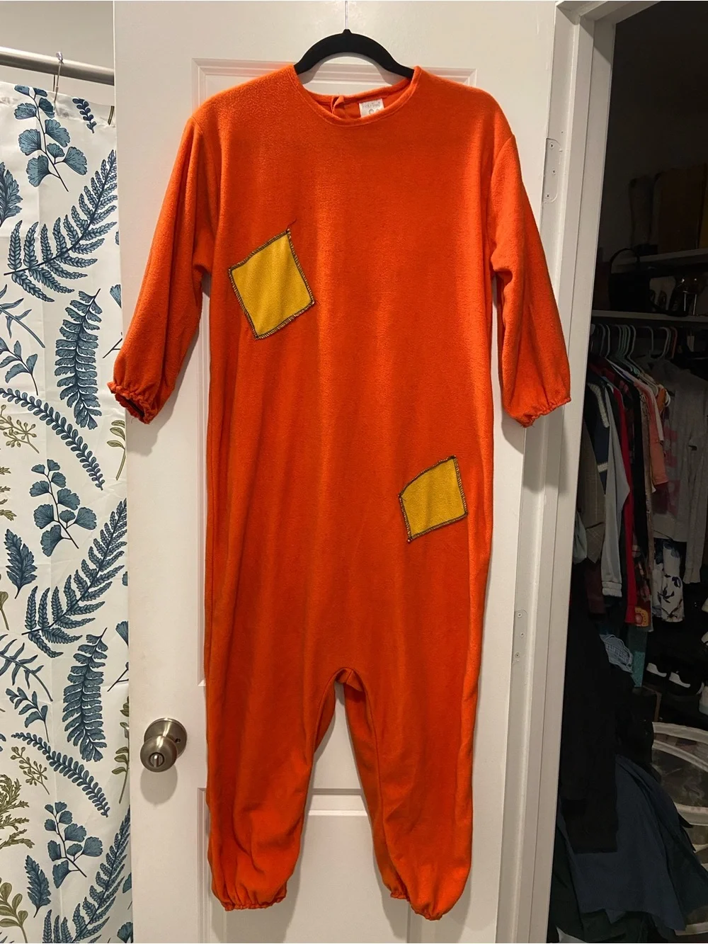 N/A cute orange